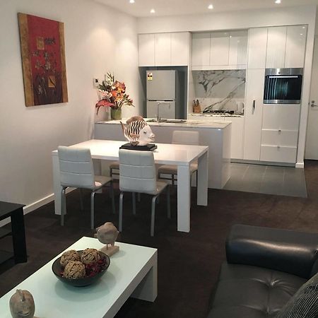Appartamento Luxury In The Sky On Hindmarsh Square Adelaide Esterno foto